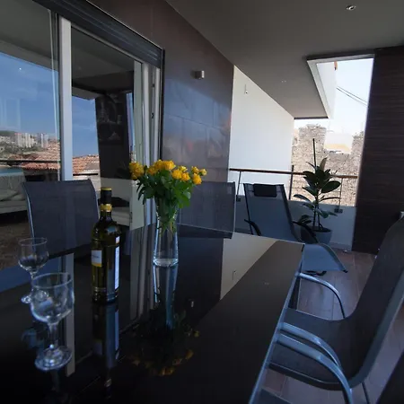 Гостевой дом Basic Mansion Шибеник