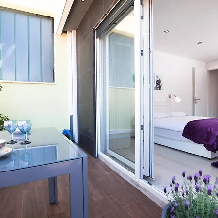 Basic Mansion Гостевой дом Шибеник