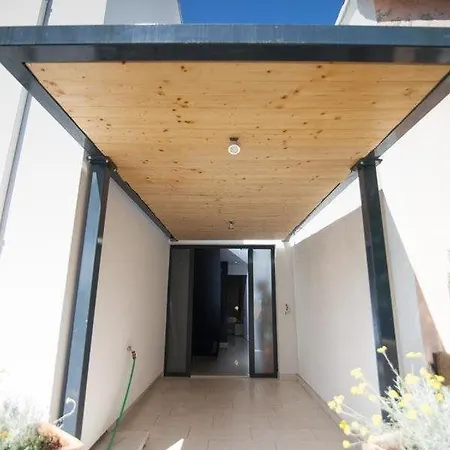 Basic Mansion Plus With Swimming Pool & Free Parking 4* Sibenik