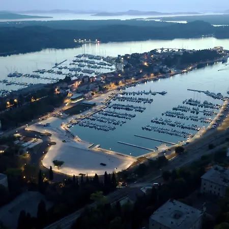 Basic Mansion Sibenik Gasthof 4*