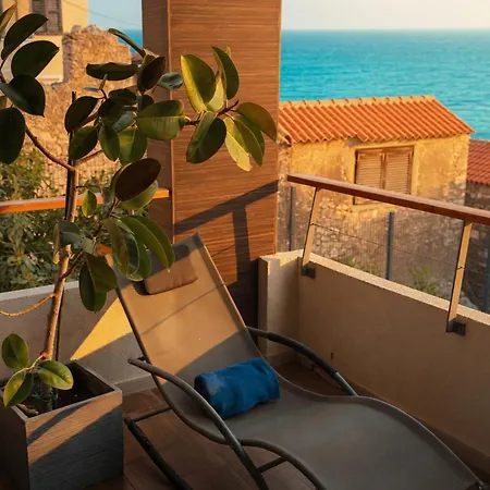 Basic Mansion Sibenik Guest house