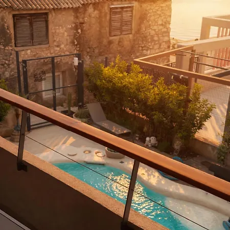 Guest house Basic Mansion Sibenik