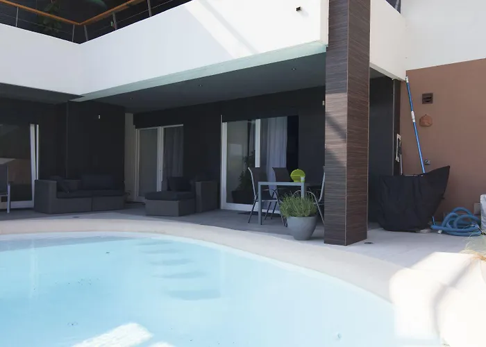 Basic Mansion 希贝尼克