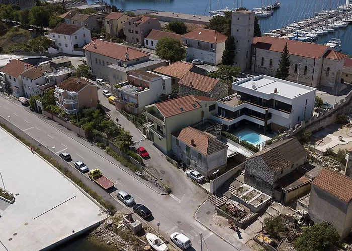 Basic Mansion Sibenik Gasthof