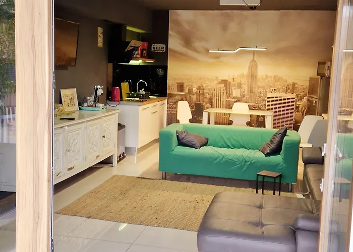 Basic Mansion Vendégház 4*